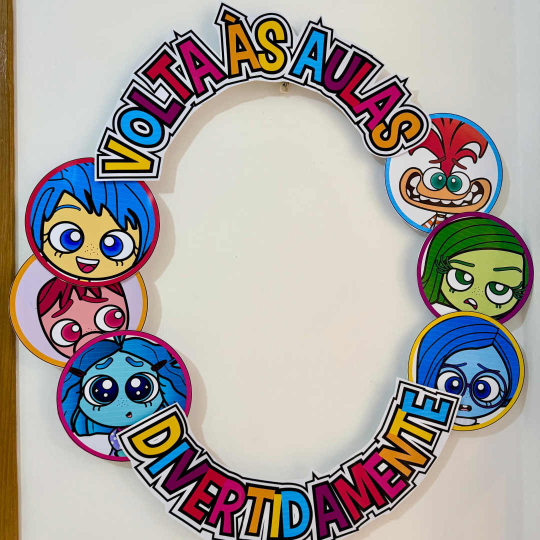 Decoração para Bambolê Volta às Aulas tema Divertidamente