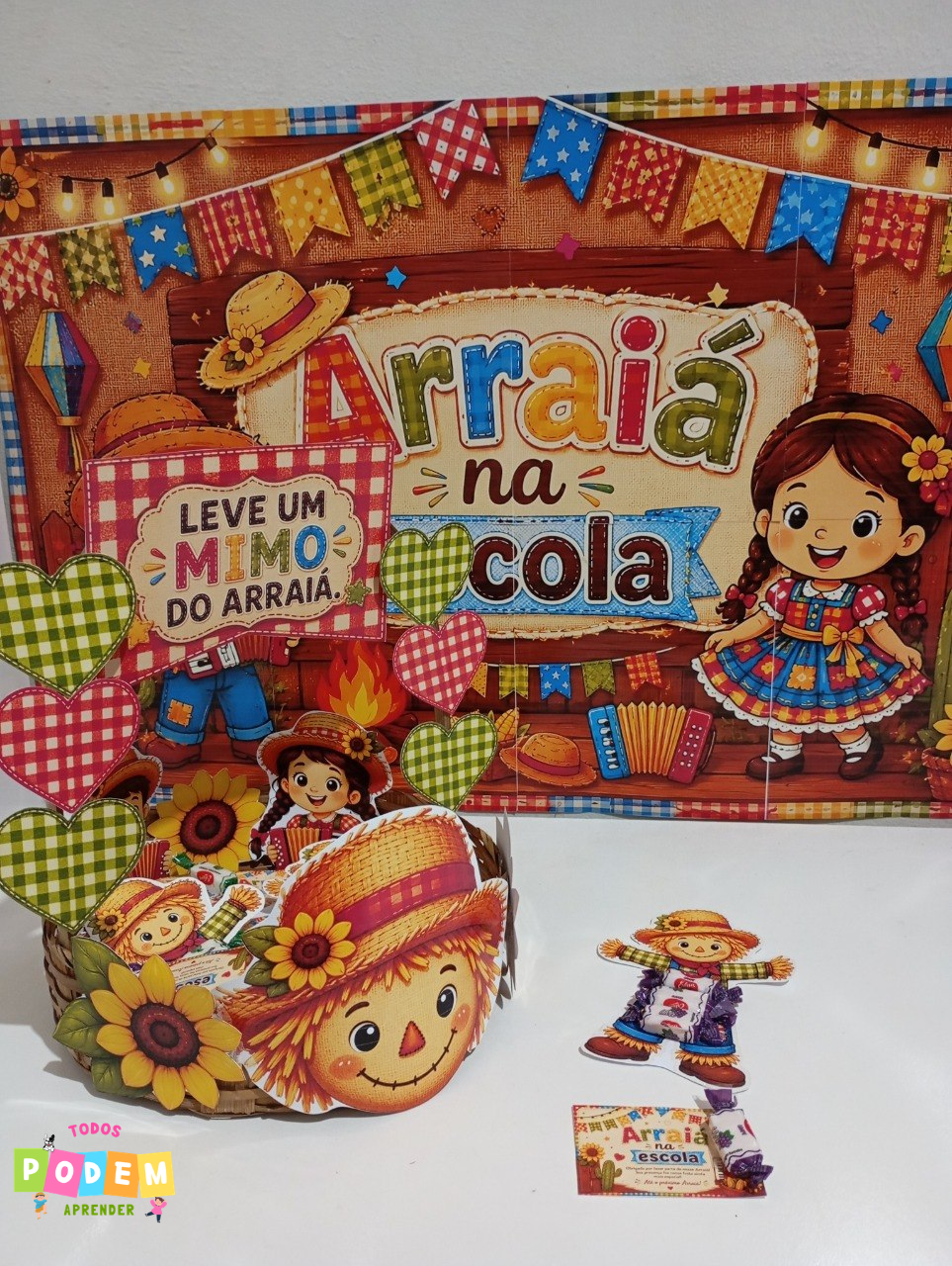 CESTA + PAINEL ARRAIÁ- SV